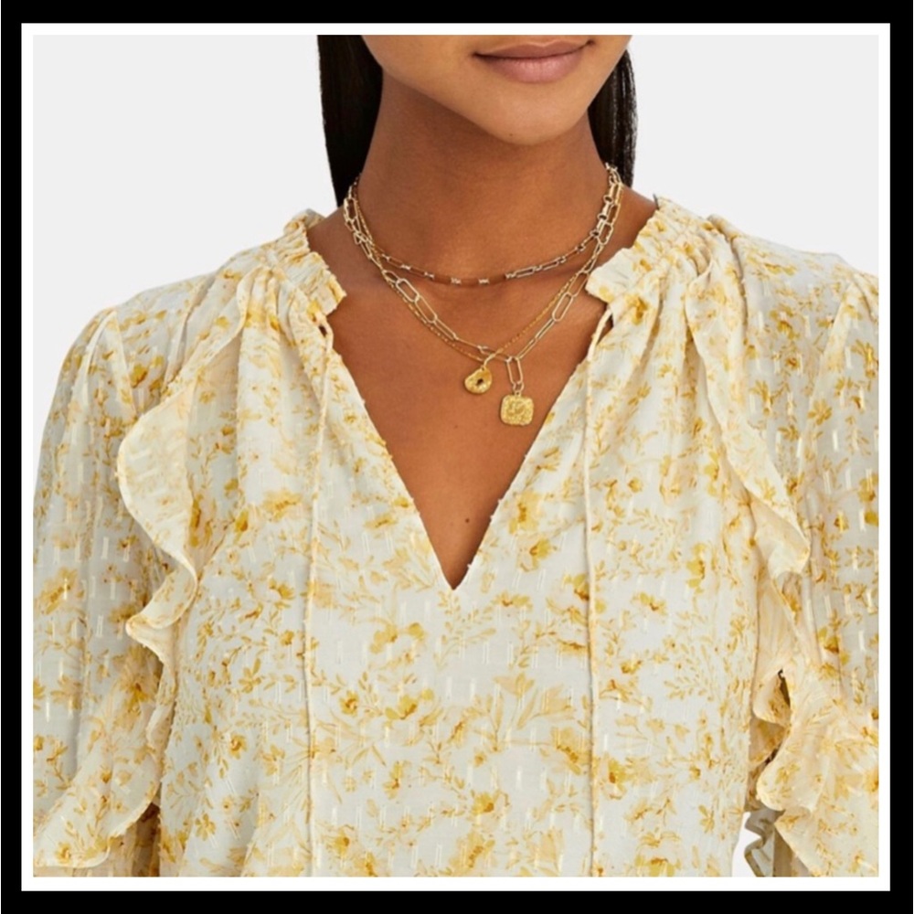 INTERMIX 🥳HOST PICK!!🥳🎉🥳🥳
Maura Ruffled Floral Blouse Size 4